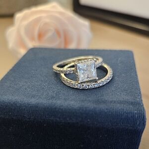 Moissainte Princess Cut Hidden Halo Wedding Set